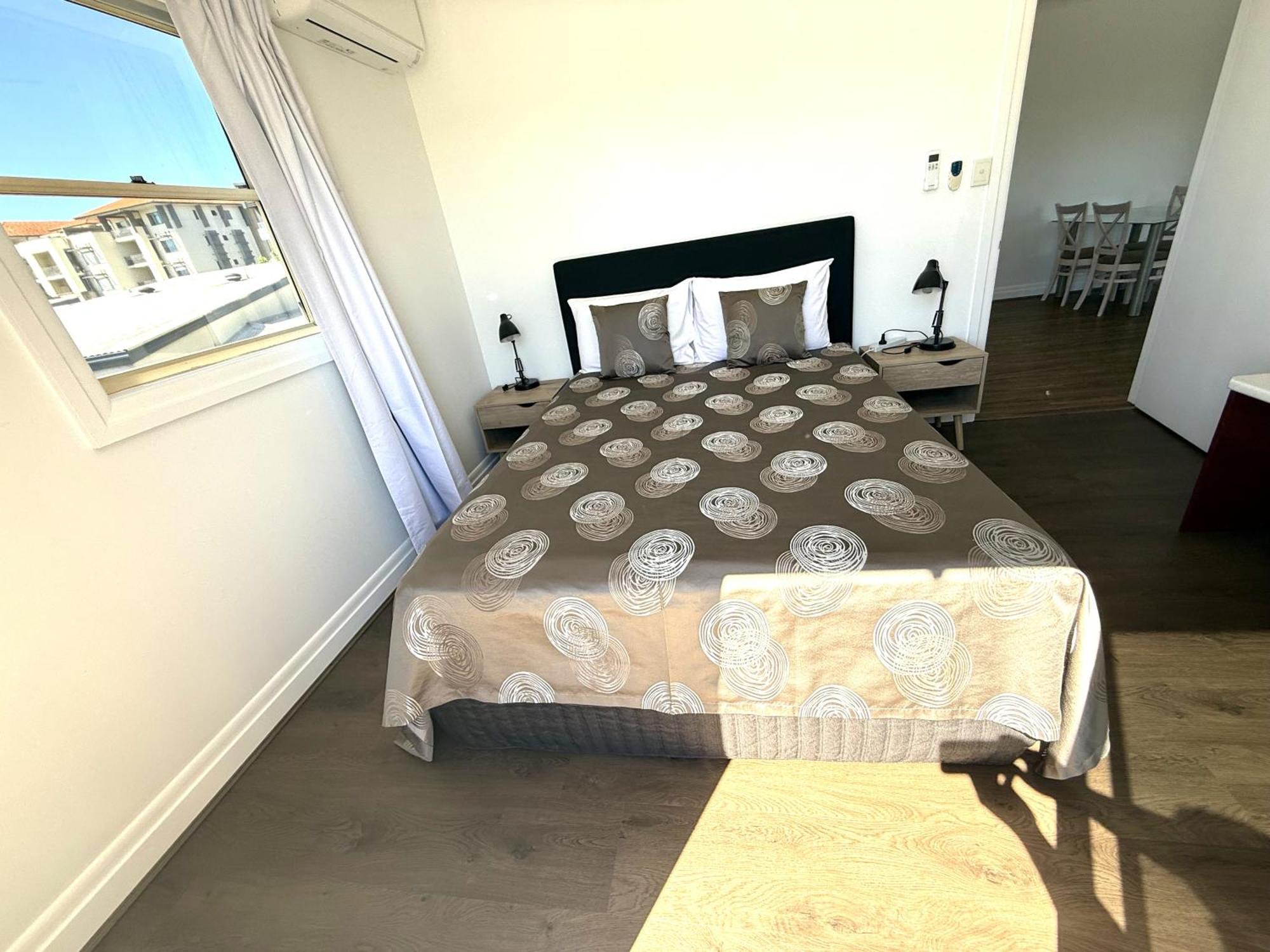 Hampton Court Apartments Бризбейн Екстериор снимка